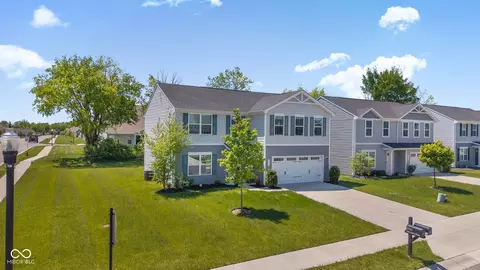 View/Area - 9760 Oakgrove Dr, Pendleton, IN 46064 photo 1 of 16