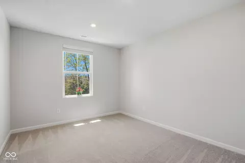 Bedroom - 9760 Oakgrove Dr, Pendleton, IN 46064 photo 1 of 17