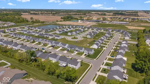 View/Area - 9760 Oakgrove Dr, Pendleton, IN 46064 photo 12 of 16