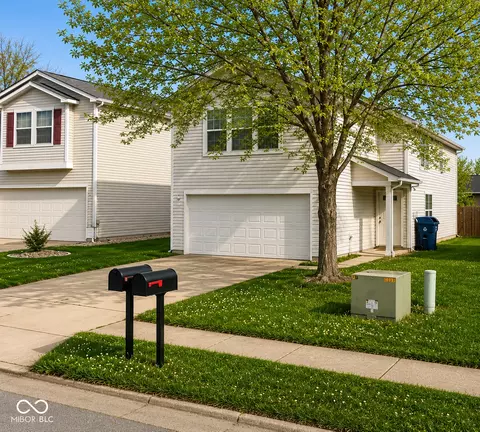 2708 Redland Ln, Indianapolis, IN 46217