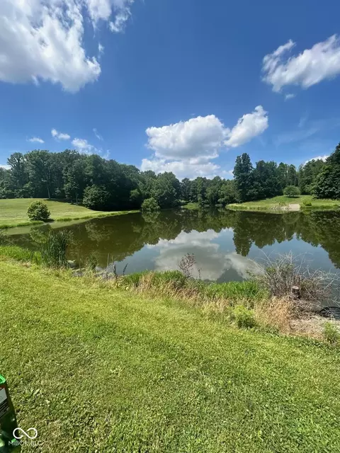 750 South, Elizabethtown, IN 47232