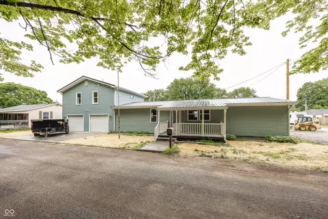 611 N Franklin St, Knightstown, IN 46148