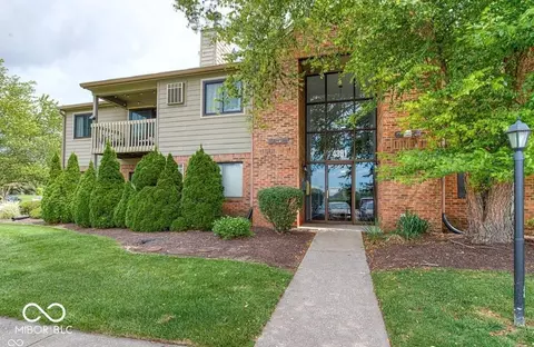 4391 Village Parkway Cir W #5, Indianapolis, IN 46254