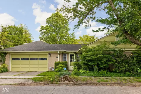 1602 Kessler Boulevard East Dr, Indianapolis, IN 46220