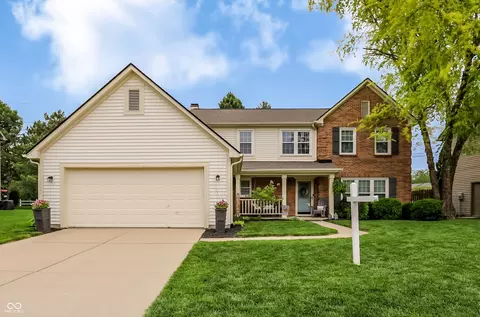 230 Wyndotte Dr, Carmel, IN 46032