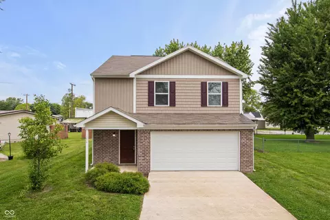 1216 N D St, Elwood, IN 46036