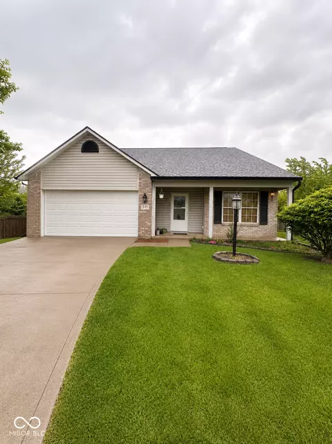 3241 Blue Ash Ln, Indianapolis, IN 46239