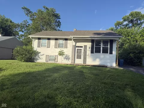 3829 Alsace Pl, Indianapolis, IN 46226