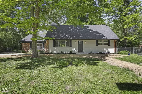 4540 Wycombe Ln, Indianapolis, IN 46226