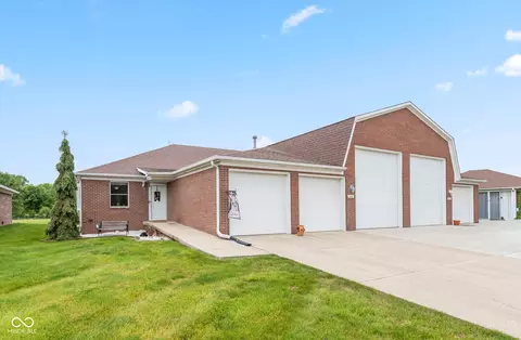 11960 Civic Cir, Mooresville, IN 46158