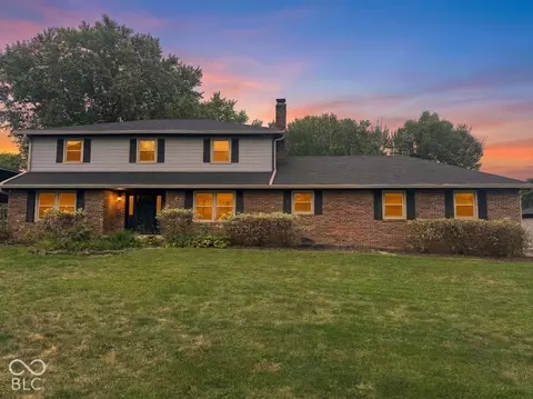 7313 Highburry Dr, Indianapolis, IN 46256