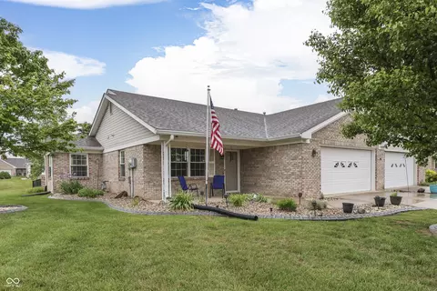 7923 Park Ward Pl, Indianapolis, IN 46259