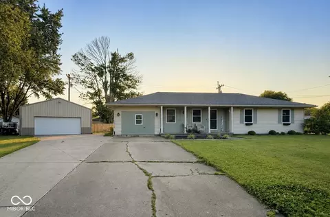740 Linden Dr, Seymour, IN 47274