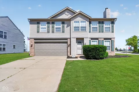 1 Somerset Cir, Brownsburg, IN 46112