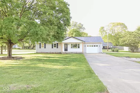 218 E Mercer St, Spiceland, IN 47385