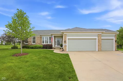 1720 Harris Hawk Ct, Brownsburg, IN 46112