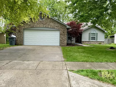 7811 Connie Dr, Indianapolis, IN 46237