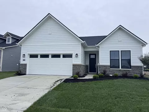 15804 Northstar Cir, Noblesville, IN 46060