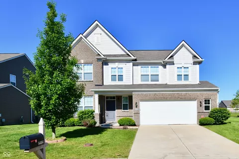 8404 Penbrooke Pl, Indianapolis, IN 46237