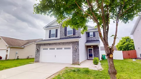 4241 Zachary Ln, Westfield, IN 46062