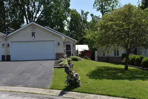 7625 Orchard Village Dr, Indianapolis, IN 46217