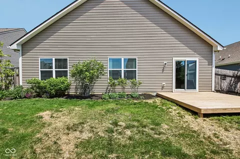Exterior - 6627 Mayapple Dr, Pendleton, IN 46064 photo 2 of 7