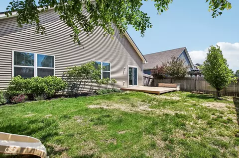 Exterior - 6627 Mayapple Dr, Pendleton, IN 46064 photo 3 of 7