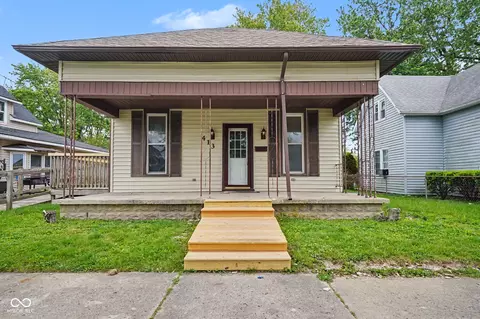 413 N 12th St, Elwood, IN 46036