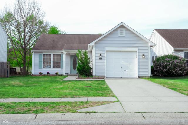 10609 Northern Dancer Dr, Indianapolis, IN 46234