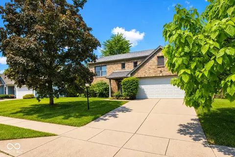 5635 Arabian Ct, Indianapolis, IN 46228