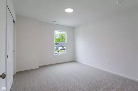 Bedroom - 8609 Meadowlands Ct, Plainfield, IN 46168 photo 3 of 12