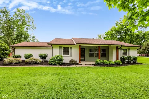 132 Beechwood Dr, Westfield, IN 46074
