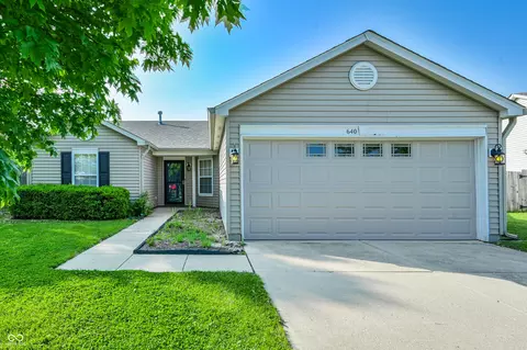 640 Indigo Ct, Greenfield, IN 46140