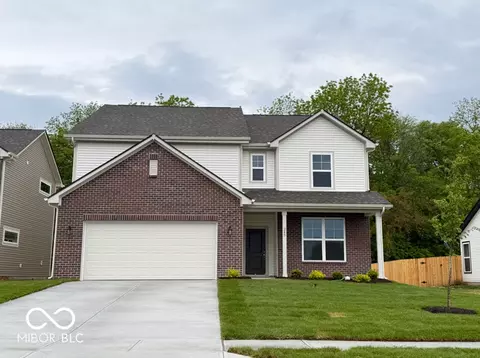 245 Rory Dr, Shelbyville, IN 46176