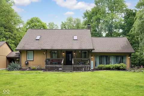 6774 S Becks Grove Rd, Freetown, IN 47235