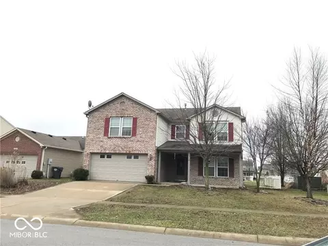 2897 Sentiment Ln, Greenwood, IN 46143