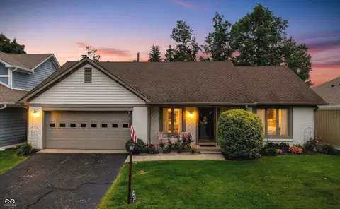 12433 Brompton Rd, Carmel, IN 46033