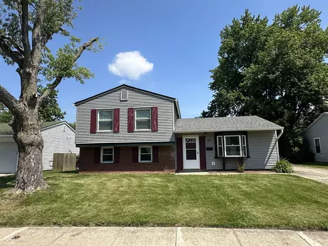 8212 Laughlin Dr, Indianapolis, IN 46219