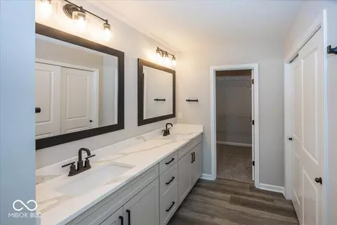 Bath - 6434 Stone Side Dr, Plainfield, IN 46168 photo 2 of 4