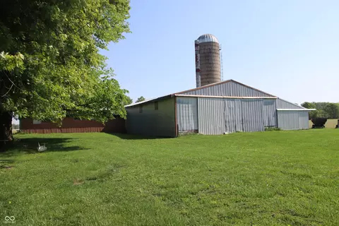 10259 N 400 E, Pendleton, IN 46064 photo 4