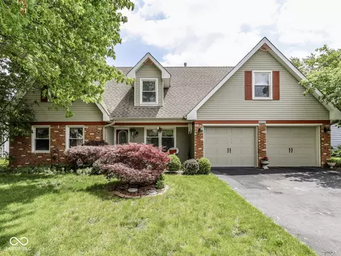 8255 Lynn Dr, Indianapolis, IN 46237