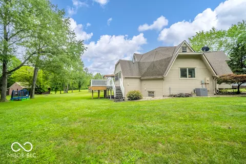 Exterior - 7018 S 650 W, Pendleton, IN 46064 photo 4 of 9
