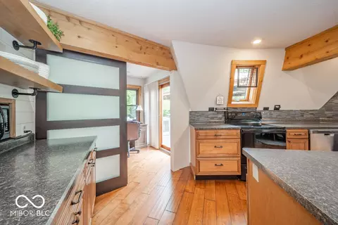 Kitchen - 7018 S 650 W, Pendleton, IN 46064 photo 1 of 4