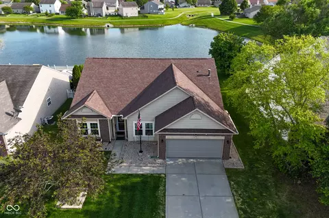 9675 Stonewall Ln, Avon, IN 46123
