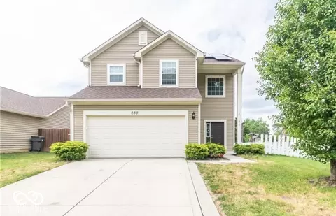 230 Meridian Gardens Ln, Indianapolis, IN 46217