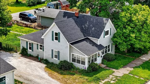 461 N Main St, Tipton, IN 46072