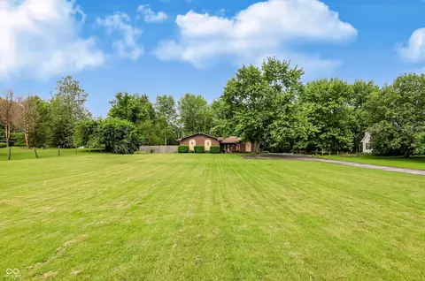 8916 S Franklin Rd, Indianapolis, IN 46259