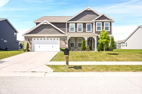 1951 Cobbett Dr, Avon, IN 46123