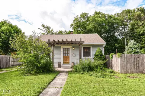 1102 E 49th St, Indianapolis, IN 46205