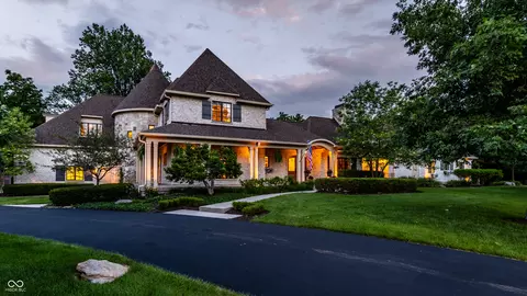 11503 Willow Ridge Dr, Zionsville, IN 46077